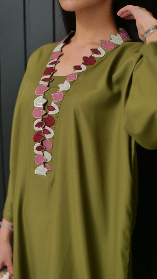 Raya Set - Image 2